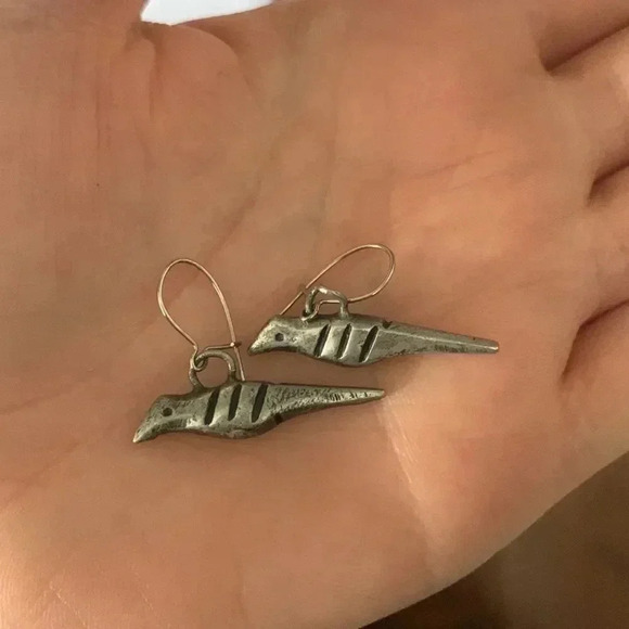 Pewter Dangly  Bird Earrings - Picture 4 of 6